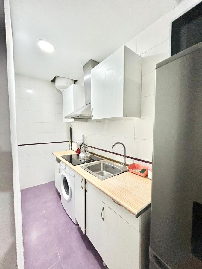 Plaza Rio A Apartment Madrid Ngoại thất bức ảnh