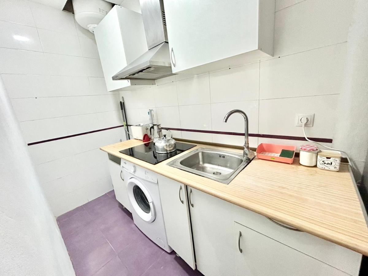 Plaza Rio A Apartment Madrid Ngoại thất bức ảnh
